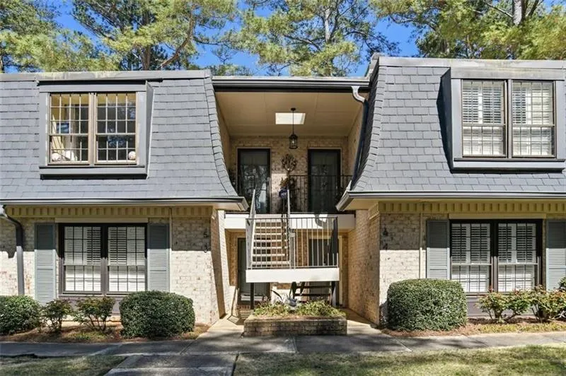 5 Cantey Place Nw, Atlanta, Georgia 30327, 3 Bedrooms Bedrooms, ,2 BathroomsBathrooms,Residential,For Sale,5 Cantey Place Nw,7631657