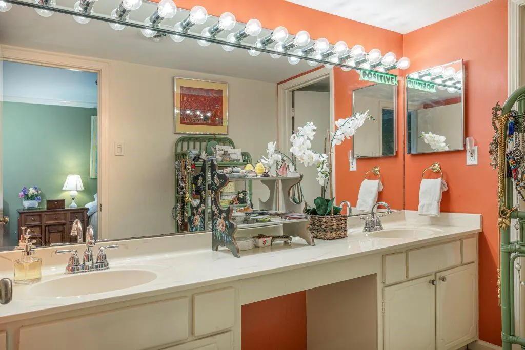 5 Cantey Place Nw, Atlanta, Georgia 30327, 3 Bedrooms Bedrooms, ,2 BathroomsBathrooms,Residential,For Sale,5 Cantey Place Nw,7631657