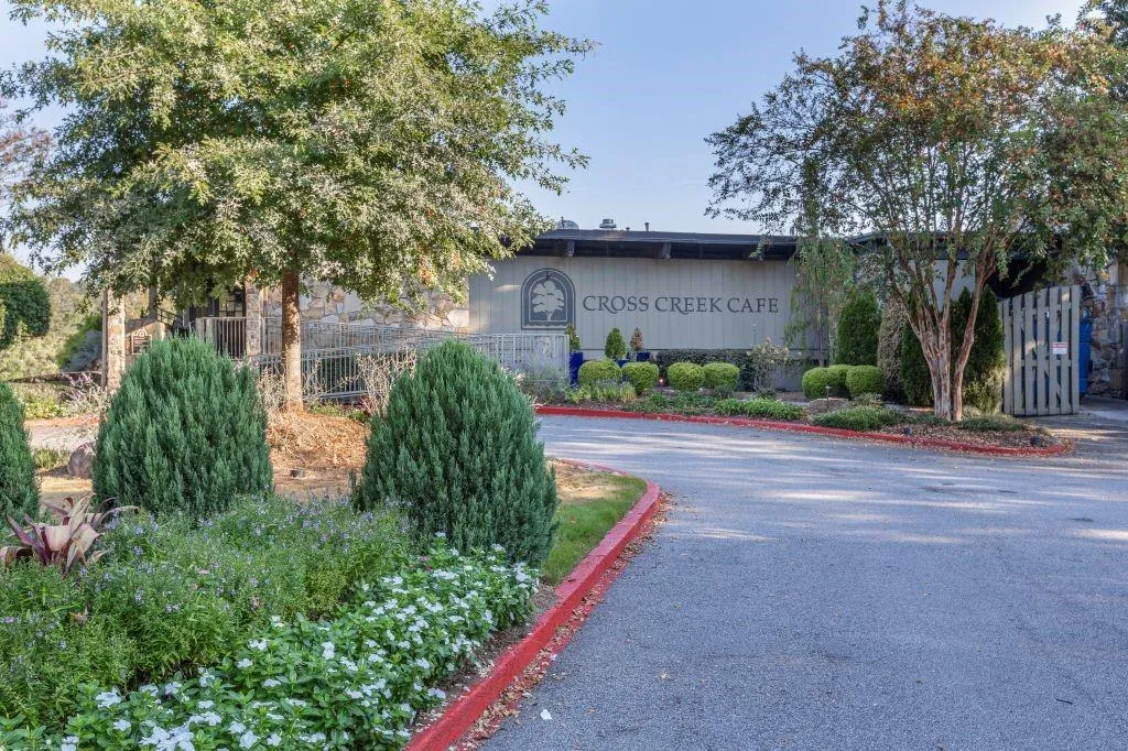 5 Cantey Place Nw, Atlanta, Georgia 30327, 3 Bedrooms Bedrooms, ,2 BathroomsBathrooms,Residential,For Sale,5 Cantey Place Nw,7631657