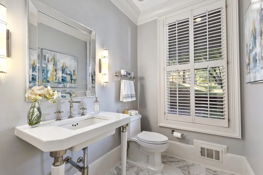 315 Sologne Court, Atlanta, Georgia 30327, 5 Bedrooms Bedrooms, ,5 BathroomsBathrooms,Residential,Sold,315 Sologne Court,6963742