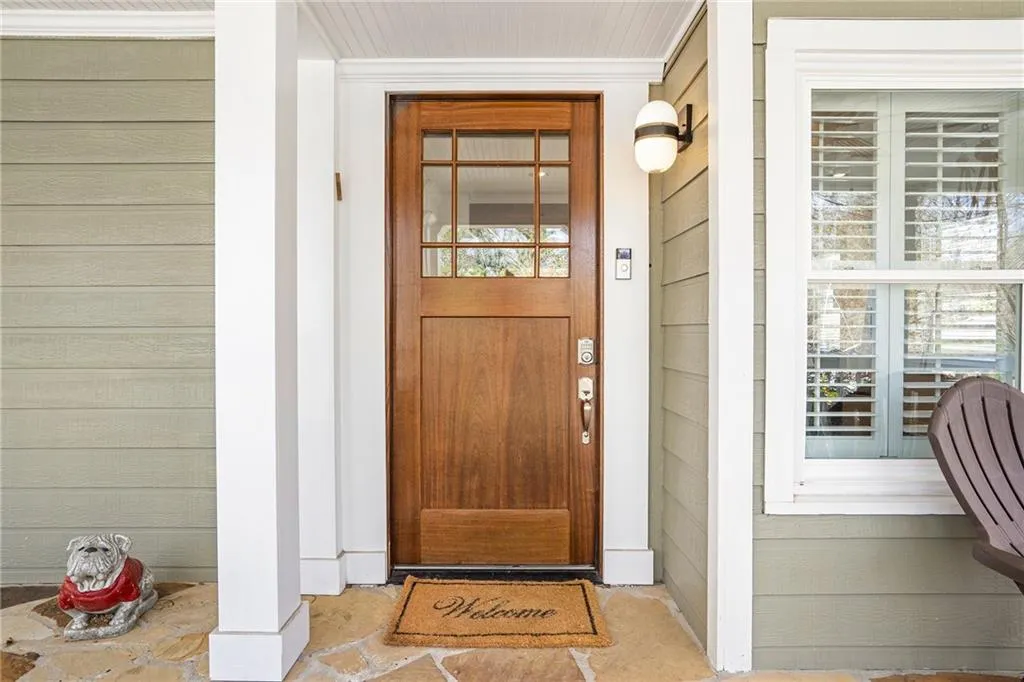 7 East Drive Ne, Atlanta, Georgia 30305, 3 Bedrooms Bedrooms, 0 ,2 BathroomsBathrooms,Residential,Sold,7 East Drive Ne,7733386