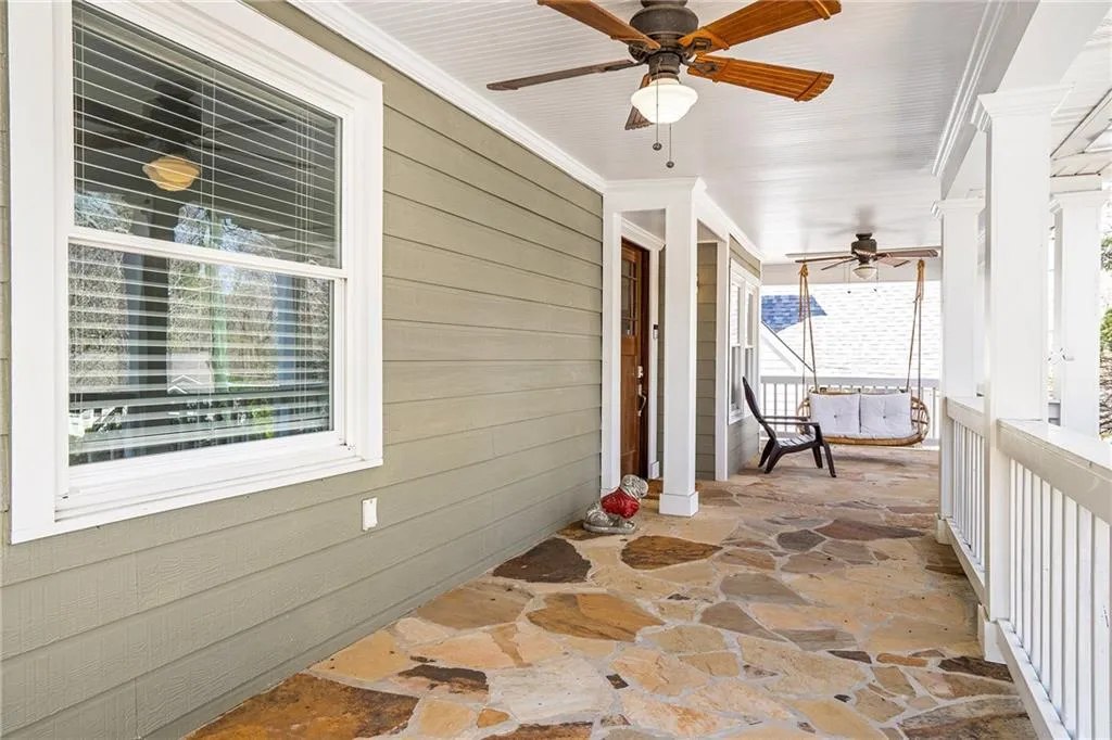 7 East Drive Ne, Atlanta, Georgia 30305, 3 Bedrooms Bedrooms, 0 ,2 BathroomsBathrooms,Residential,Sold,7 East Drive Ne,7733386