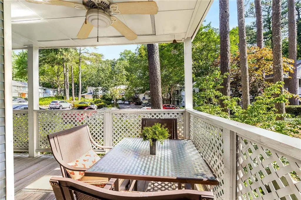 6800 Glenridge Drive Unit 6814-b, Sandy Springs, Georgia 30328, 2 Bedrooms Bedrooms, ,2 BathroomsBathrooms,Residential,Sold,6800 Glenridge Drive Unit 6814-b,7397049