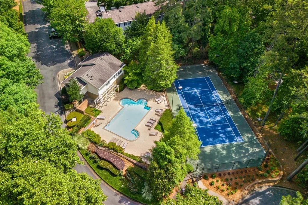 6800 Glenridge Drive Unit 6814-b, Sandy Springs, Georgia 30328, 2 Bedrooms Bedrooms, ,2 BathroomsBathrooms,Residential,Sold,6800 Glenridge Drive Unit 6814-b,7397049