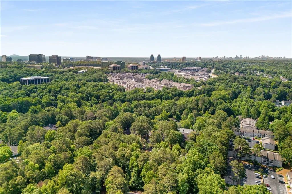 6800 Glenridge Drive Unit 6814-b, Sandy Springs, Georgia 30328, 2 Bedrooms Bedrooms, ,2 BathroomsBathrooms,Residential,Sold,6800 Glenridge Drive Unit 6814-b,7397049