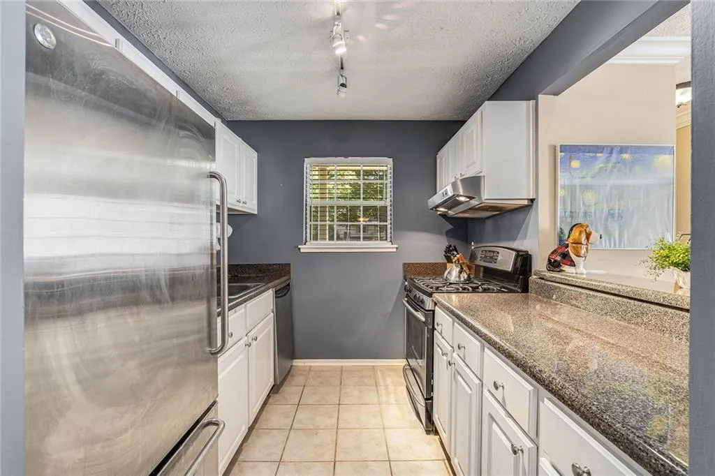 6800 Glenridge Drive Unit 6814-b, Sandy Springs, Georgia 30328, 2 Bedrooms Bedrooms, ,2 BathroomsBathrooms,Residential,Sold,6800 Glenridge Drive Unit 6814-b,7397049