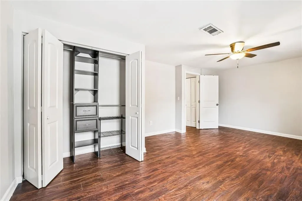 8846 Long Beach Circle, Sandy Springs, Georgia 30350, 2 Bedrooms Bedrooms, ,1 BathroomBathrooms,Residential,For Sale,8846 Long Beach Circle,7627445