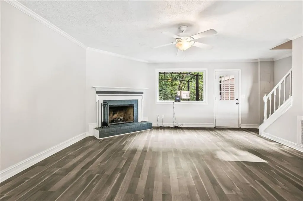 8846 Long Beach Circle, Sandy Springs, Georgia 30350, 2 Bedrooms Bedrooms, ,1 BathroomBathrooms,Residential,For Sale,8846 Long Beach Circle,7627445