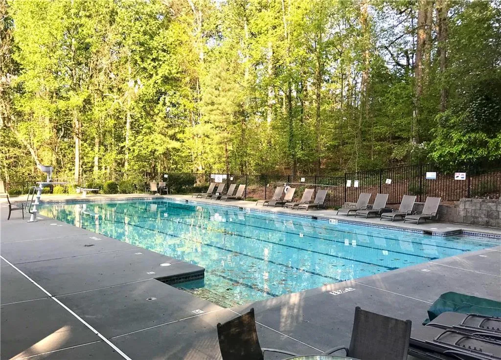 7420 Old Maine Trail, Sandy Springs, Georgia 30328, 4 Bedrooms Bedrooms, ,3 BathroomsBathrooms,Residential,Sold,7420 Old Maine Trail,7044081