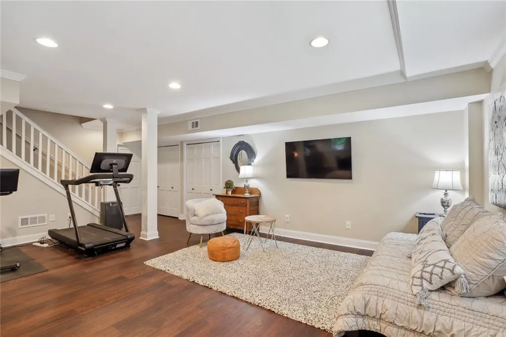7420 Old Maine Trail, Sandy Springs, Georgia 30328, 4 Bedrooms Bedrooms, ,3 BathroomsBathrooms,Residential,Sold,7420 Old Maine Trail,7044081