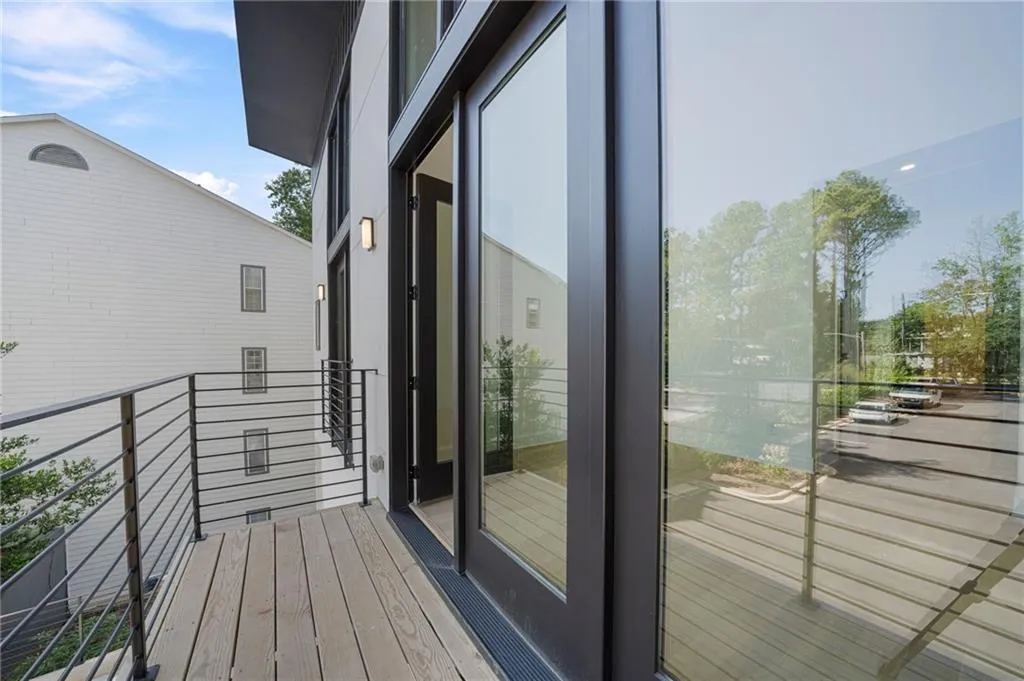 1165 Penny Lane, Atlanta, Georgia 30324, 3 Bedrooms Bedrooms, 0 ,3 BathroomsBathrooms,Residential,For Sale,1165 Penny Lane,7834331