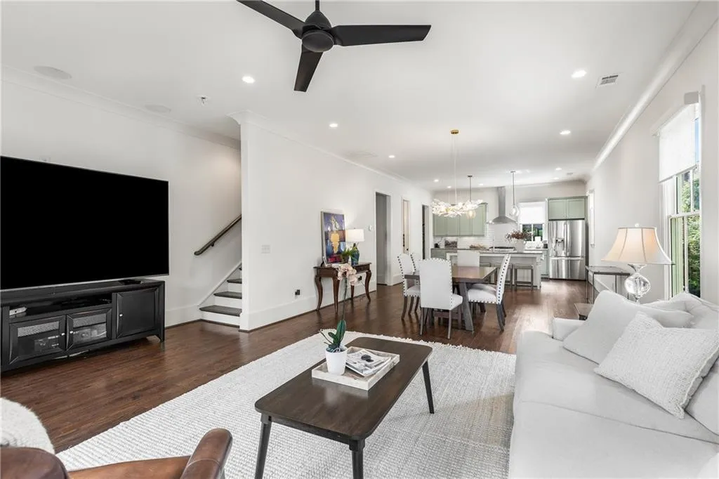 2057 Telfair Circle Ne, Atlanta, Georgia 30324, 3 Bedrooms Bedrooms, ,2 BathroomsBathrooms,Residential,For Sale,2057 Telfair Circle Ne,7625879