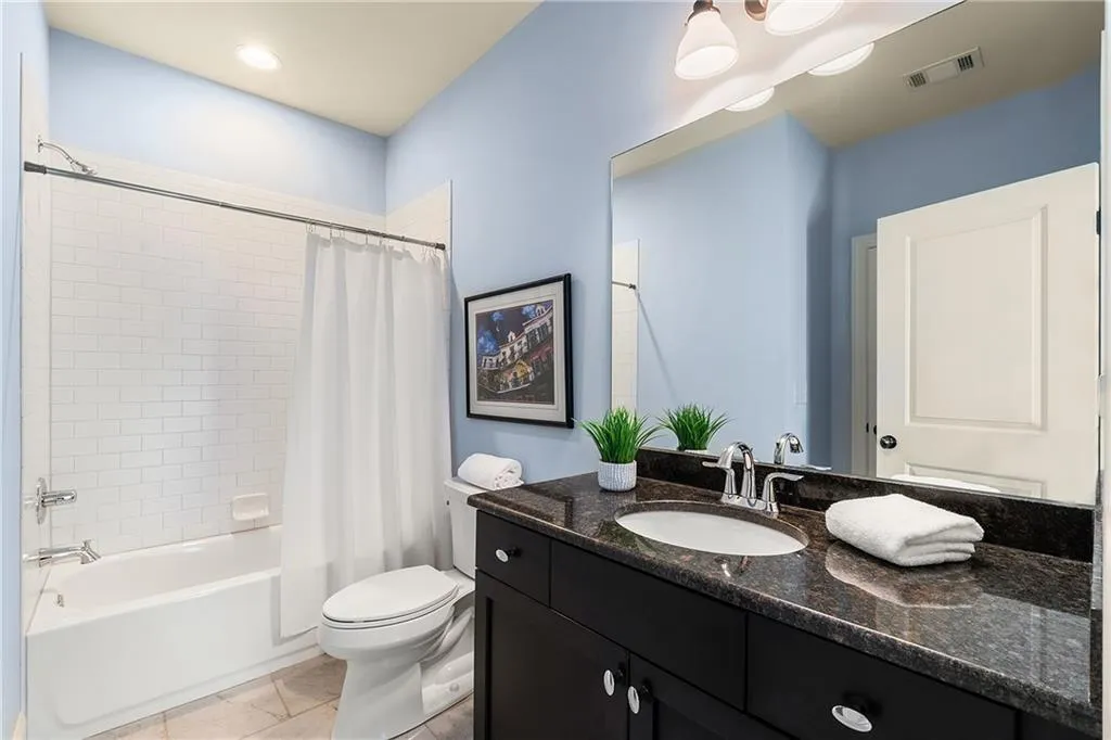 2057 Telfair Circle Ne, Atlanta, Georgia 30324, 3 Bedrooms Bedrooms, ,2 BathroomsBathrooms,Residential,For Sale,2057 Telfair Circle Ne,7625879
