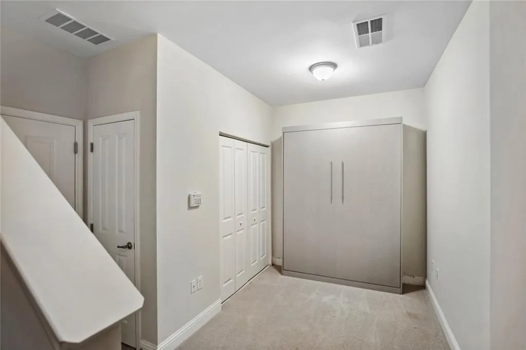1159 Glenridge Place, Atlanta, Georgia 30342, 1 Bedroom Bedrooms, ,1 BathroomBathrooms,Residential,Sold,1159 Glenridge Place,7101838