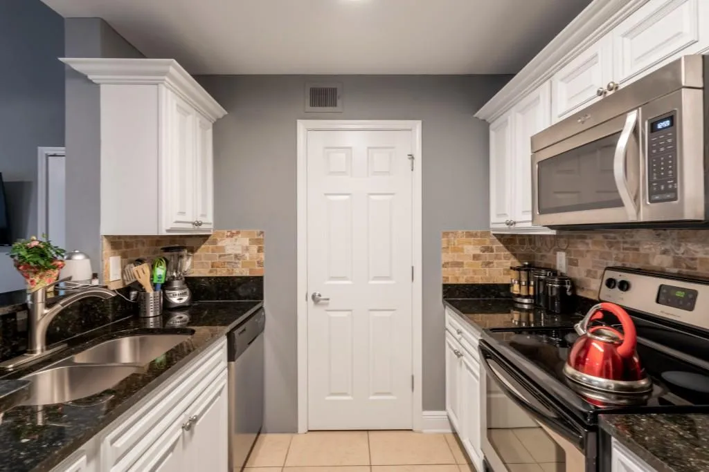 2302 Santa Fe Parkway, Sandy Springs, Georgia 30350, 1 Bedroom Bedrooms, ,1 BathroomBathrooms,Residential,Sold,2302 Santa Fe Parkway,6567268