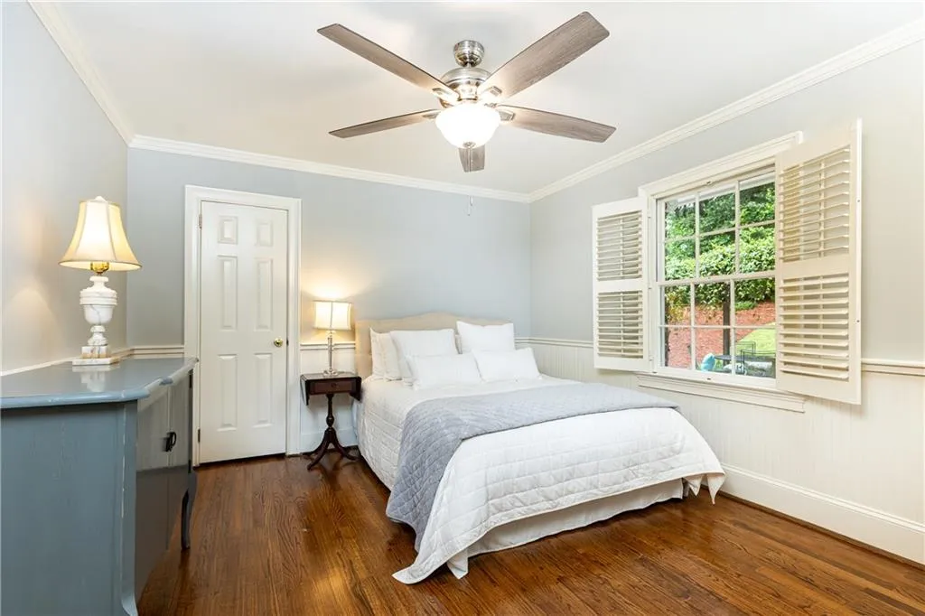 2197 Fairway Circle Ne, Brookhaven, Georgia 30319, 3 Bedrooms Bedrooms, ,2 BathroomsBathrooms,Residential,For Sale,2197 Fairway Circle Ne,7586819