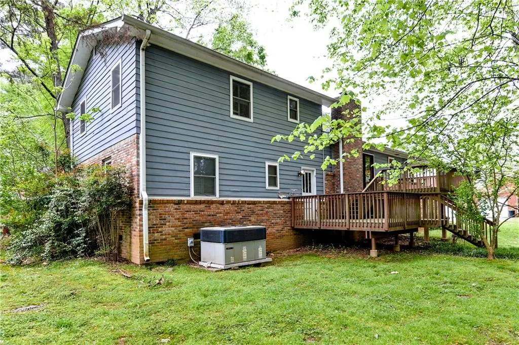 5740 Kayron Drive, Sandy Springs, Georgia 30328, 4 Bedrooms Bedrooms, ,2 BathroomsBathrooms,Residential,Sold,5740 Kayron Drive,5998238