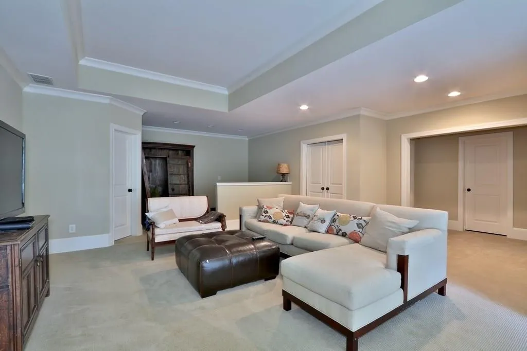 400 Mabry Place, Atlanta, Georgia 30319, 5 Bedrooms Bedrooms, ,5 BathroomsBathrooms,Residential,Sold,400 Mabry Place,5970363