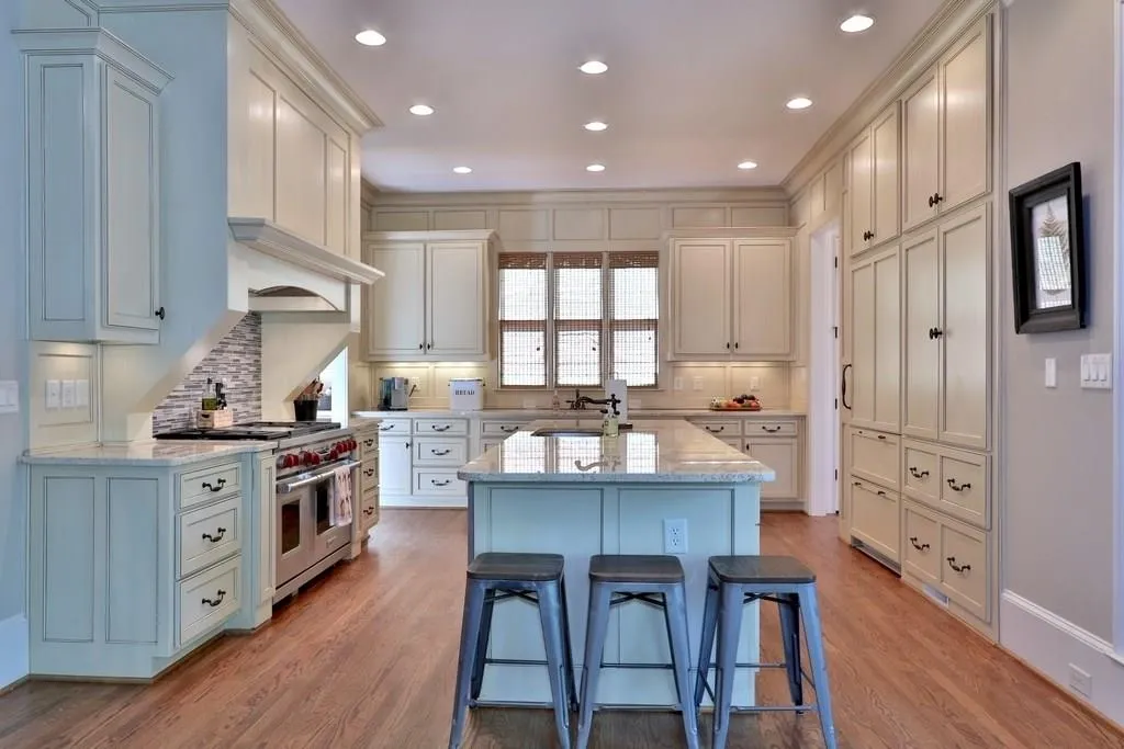 400 Mabry Place, Atlanta, Georgia 30319, 5 Bedrooms Bedrooms, ,5 BathroomsBathrooms,Residential,Sold,400 Mabry Place,5970363