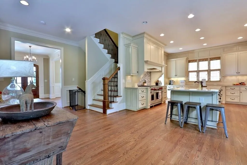 400 Mabry Place, Atlanta, Georgia 30319, 5 Bedrooms Bedrooms, ,5 BathroomsBathrooms,Residential,Sold,400 Mabry Place,5970363