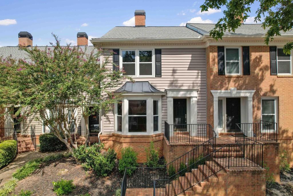 71 Mount Vernon Circle, Atlanta, Georgia 30338, 2 Bedrooms Bedrooms, ,2 BathroomsBathrooms,Residential,Sold,71 Mount Vernon Circle,7285630