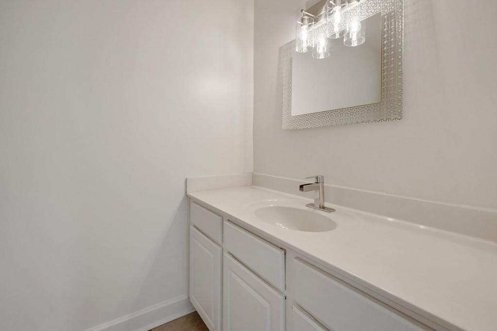 71 Mount Vernon Circle, Atlanta, Georgia 30338, 2 Bedrooms Bedrooms, ,2 BathroomsBathrooms,Residential,Sold,71 Mount Vernon Circle,7285630