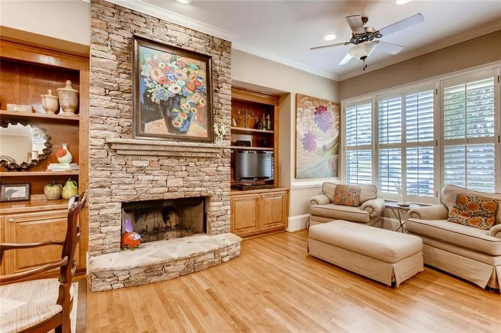 7858 Stratford Lane, Sandy Springs, Georgia 30350, 5 Bedrooms Bedrooms, ,4 BathroomsBathrooms,Residential,Sold,7858 Stratford Lane,6515047