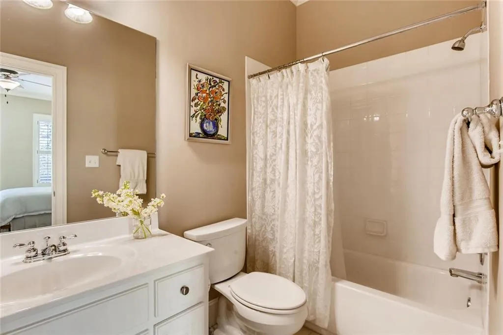 7858 Stratford Lane, Sandy Springs, Georgia 30350, 5 Bedrooms Bedrooms, ,4 BathroomsBathrooms,Residential,Sold,7858 Stratford Lane,6515047