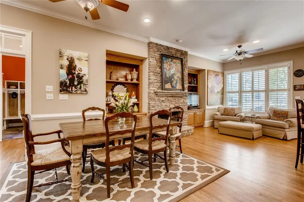 7858 Stratford Lane, Sandy Springs, Georgia 30350, 5 Bedrooms Bedrooms, ,4 BathroomsBathrooms,Residential,Sold,7858 Stratford Lane,6515047