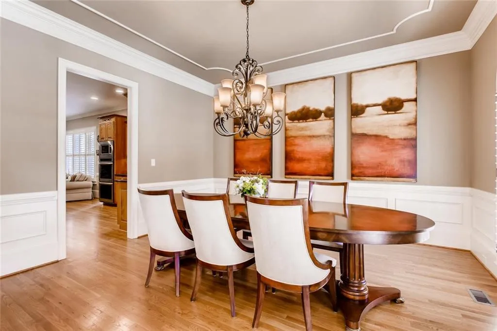 7858 Stratford Lane, Sandy Springs, Georgia 30350, 5 Bedrooms Bedrooms, ,4 BathroomsBathrooms,Residential,Sold,7858 Stratford Lane,6515047