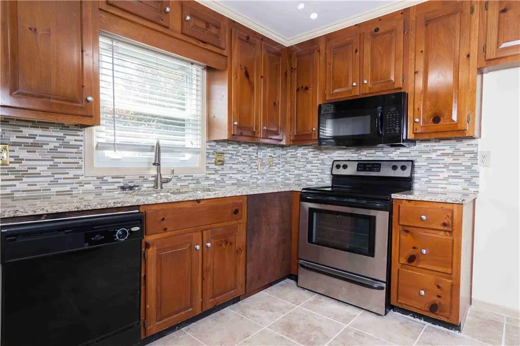 335 Towergate Place, Atlanta, Georgia 30350, 2 Bedrooms Bedrooms, ,2 BathroomsBathrooms,Residential,Sold,335 Towergate Place,5698283