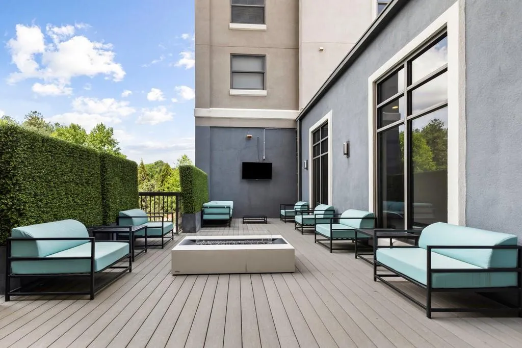 795 Hammond Drive Unit 1710, Sandy Springs, Georgia 30328, 1 Bedroom Bedrooms, ,1 BathroomBathrooms,Residential,Sold,795 Hammond Drive Unit 1710,6736437