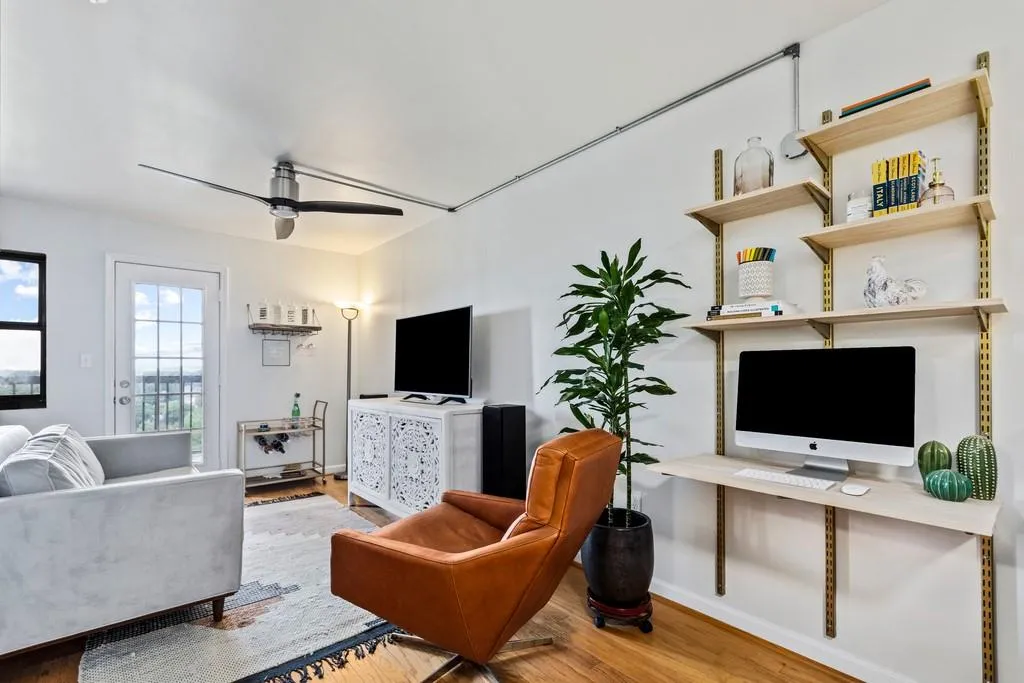 795 Hammond Drive Unit 1710, Sandy Springs, Georgia 30328, 1 Bedroom Bedrooms, ,1 BathroomBathrooms,Residential,Sold,795 Hammond Drive Unit 1710,6736437