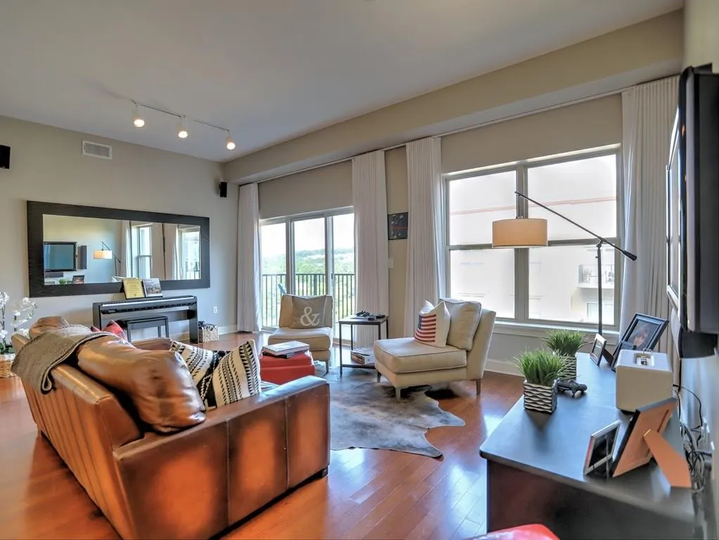200 River Vista Drive Unit 733, Atlanta, Georgia 30339, 2 Bedrooms Bedrooms, ,2 BathroomsBathrooms,Residential,Sold,200 River Vista Drive Unit 733,6733064