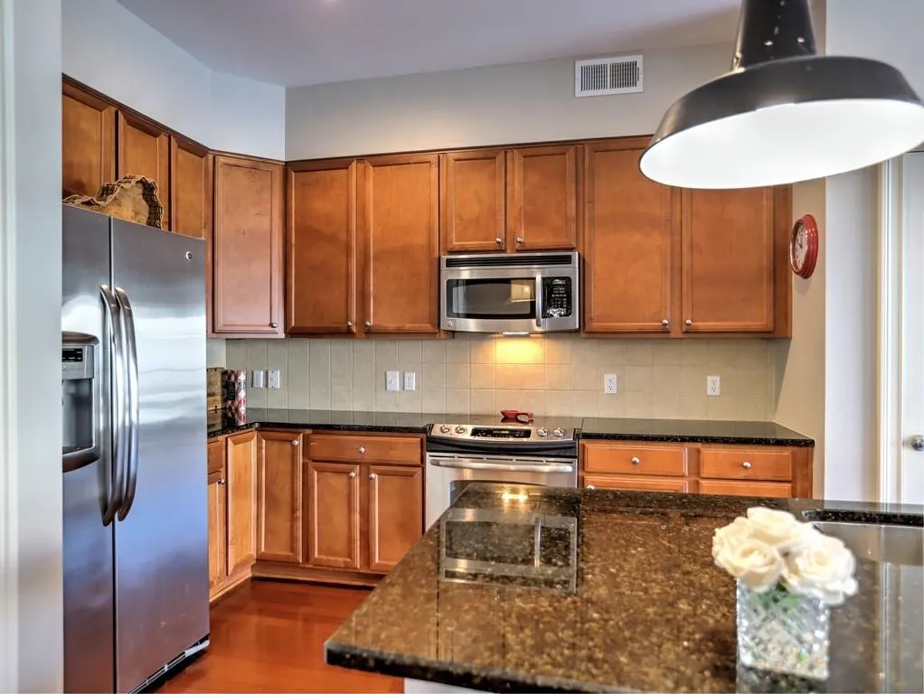 200 River Vista Drive Unit 733, Atlanta, Georgia 30339, 2 Bedrooms Bedrooms, ,2 BathroomsBathrooms,Residential,Sold,200 River Vista Drive Unit 733,6733064