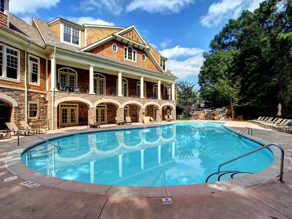 200 River Vista Drive Unit 733, Atlanta, Georgia 30339, 2 Bedrooms Bedrooms, ,2 BathroomsBathrooms,Residential,Sold,200 River Vista Drive Unit 733,6733064