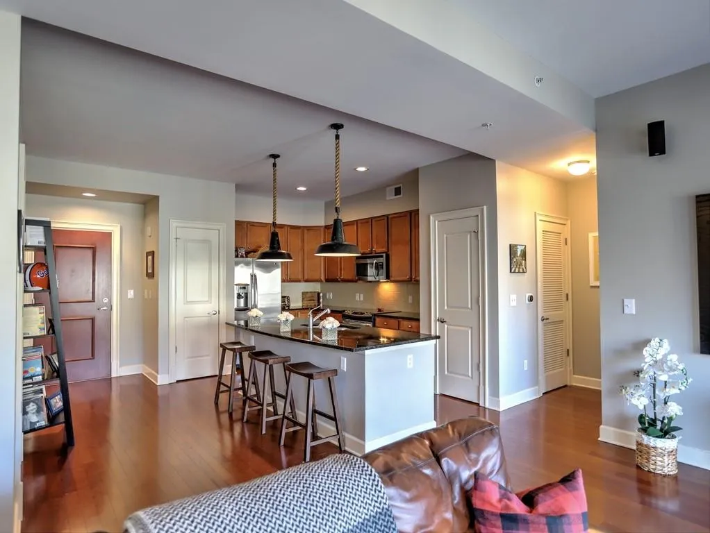 200 River Vista Drive Unit 733, Atlanta, Georgia 30339, 2 Bedrooms Bedrooms, ,2 BathroomsBathrooms,Residential,Sold,200 River Vista Drive Unit 733,6733064