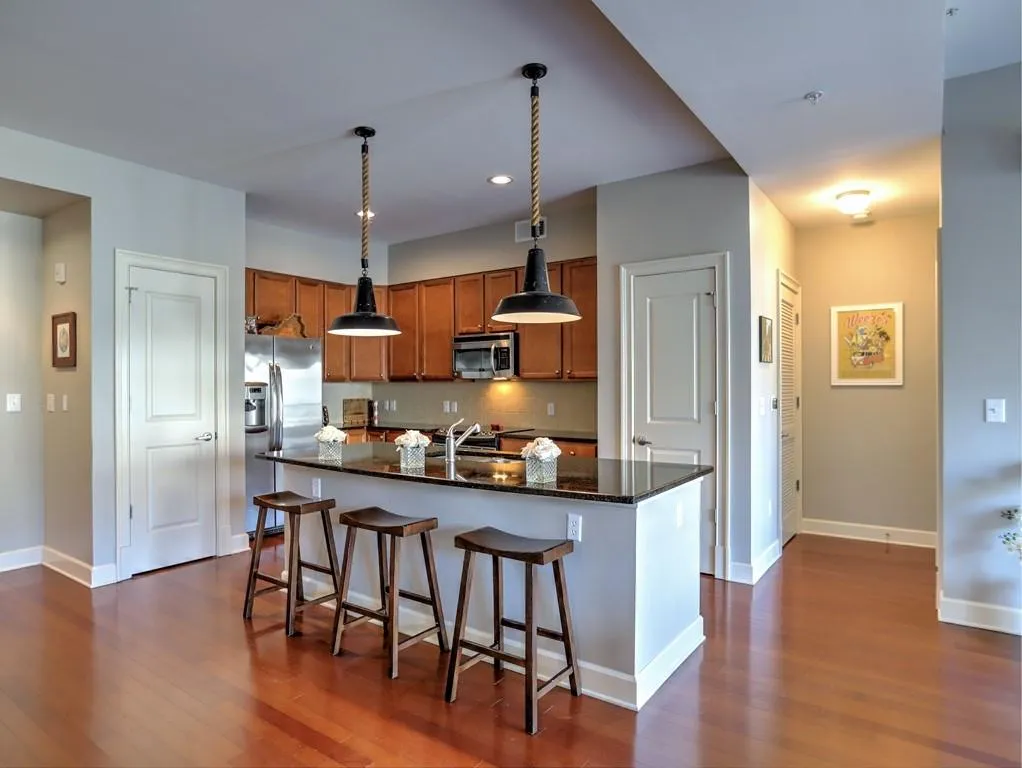 200 River Vista Drive Unit 733, Atlanta, Georgia 30339, 2 Bedrooms Bedrooms, ,2 BathroomsBathrooms,Residential,Sold,200 River Vista Drive Unit 733,6733064