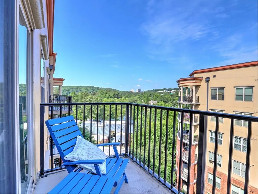200 River Vista Drive Unit 733, Atlanta, Georgia 30339, 2 Bedrooms Bedrooms, ,2 BathroomsBathrooms,Residential,Sold,200 River Vista Drive Unit 733,6733064