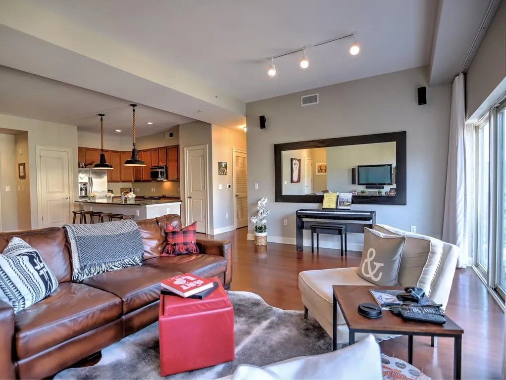 200 River Vista Drive Unit 733, Atlanta, Georgia 30339, 2 Bedrooms Bedrooms, ,2 BathroomsBathrooms,Residential,Sold,200 River Vista Drive Unit 733,6733064