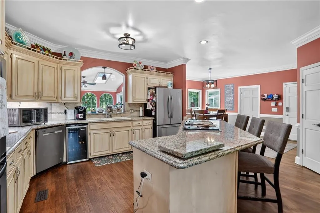 180 Wing Mill Road, Atlanta, Georgia 30350, 5 Bedrooms Bedrooms, ,4 BathroomsBathrooms,Residential,For Sale,180 Wing Mill Road,7743027