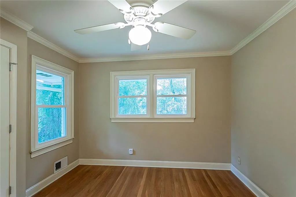 31 W Belle Isle Road, Atlanta, Georgia 30342, 3 Bedrooms Bedrooms, ,2 BathroomsBathrooms,Residential,Sold,31 W Belle Isle Road,7032157