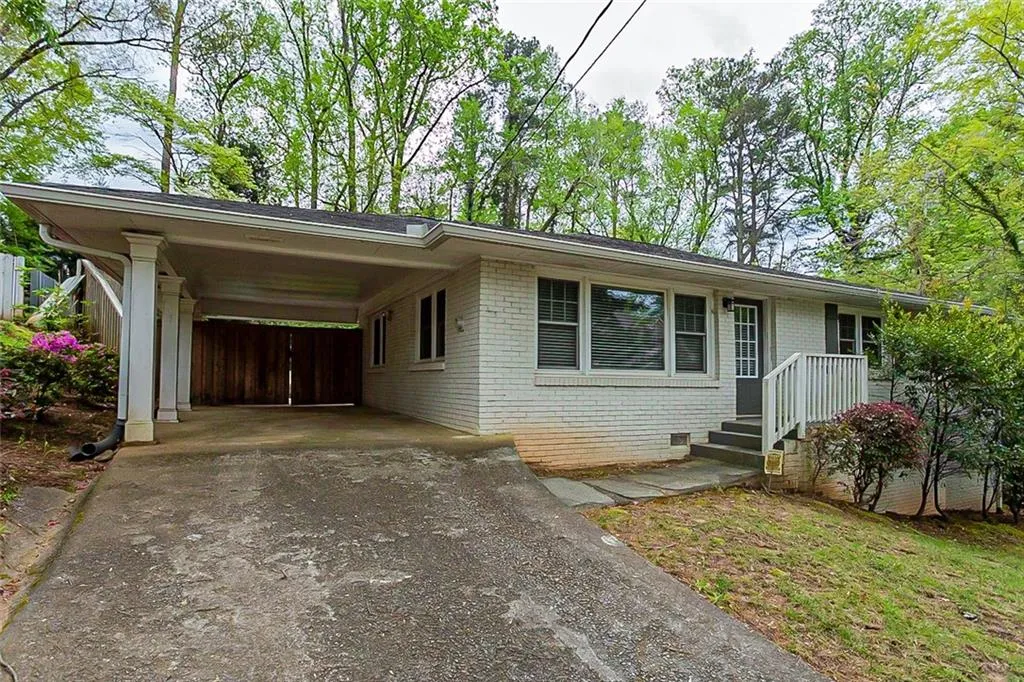 31 W Belle Isle Road, Atlanta, Georgia 30342, 3 Bedrooms Bedrooms, ,2 BathroomsBathrooms,Residential,Sold,31 W Belle Isle Road,7032157