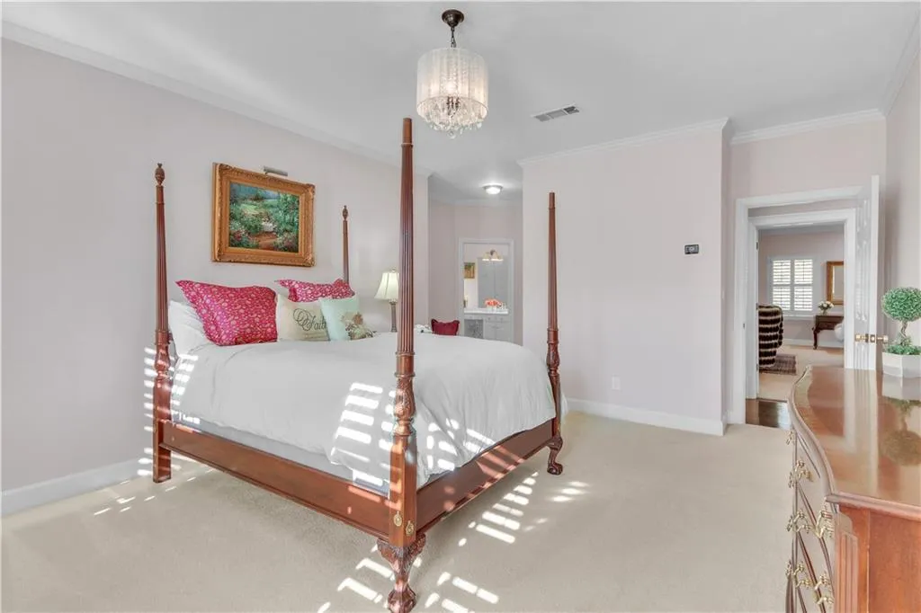 745 Riley Place, Atlanta, Georgia 30327, 6 Bedrooms Bedrooms, ,7 BathroomsBathrooms,Residential,Sold,745 Riley Place,7487641