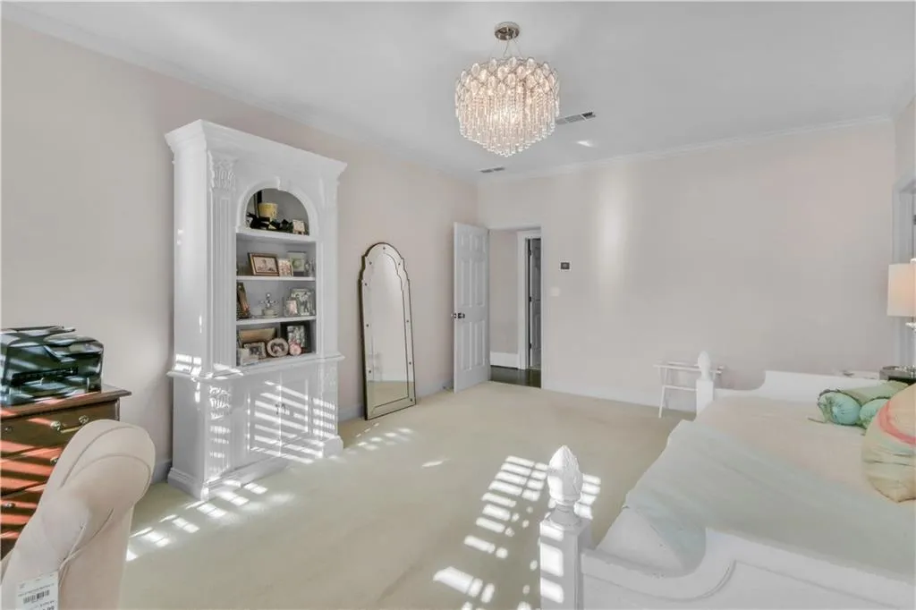 745 Riley Place, Atlanta, Georgia 30327, 6 Bedrooms Bedrooms, ,7 BathroomsBathrooms,Residential,Sold,745 Riley Place,7487641