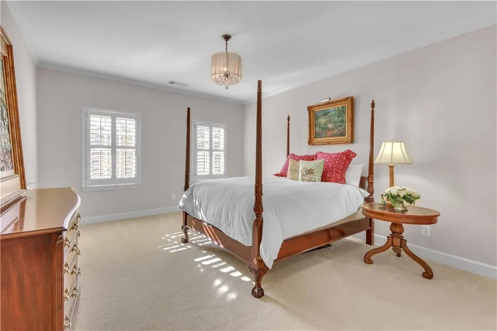 745 Riley Place, Atlanta, Georgia 30327, 6 Bedrooms Bedrooms, ,7 BathroomsBathrooms,Residential,Sold,745 Riley Place,7487641