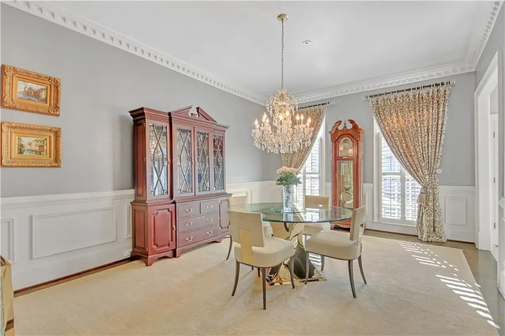 745 Riley Place, Atlanta, Georgia 30327, 6 Bedrooms Bedrooms, ,7 BathroomsBathrooms,Residential,Sold,745 Riley Place,7487641