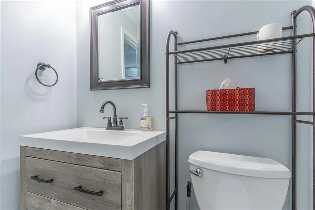 315 Hilderbrand Drive Unit C8, Sandy Springs, Georgia 30328, 2 Bedrooms Bedrooms, ,1 BathroomBathrooms,Residential,Sold,315 Hilderbrand Drive Unit C8,6753002