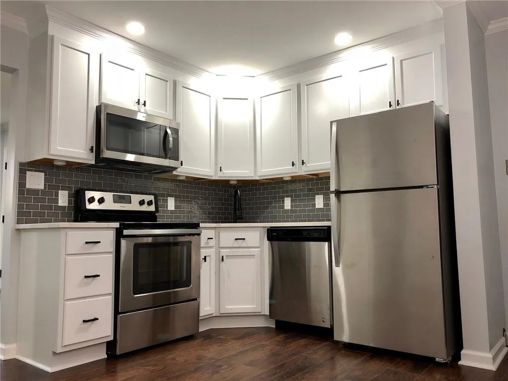 315 Hilderbrand Drive Unit C8, Sandy Springs, Georgia 30328, 2 Bedrooms Bedrooms, ,1 BathroomBathrooms,Residential,Sold,315 Hilderbrand Drive Unit C8,6753002