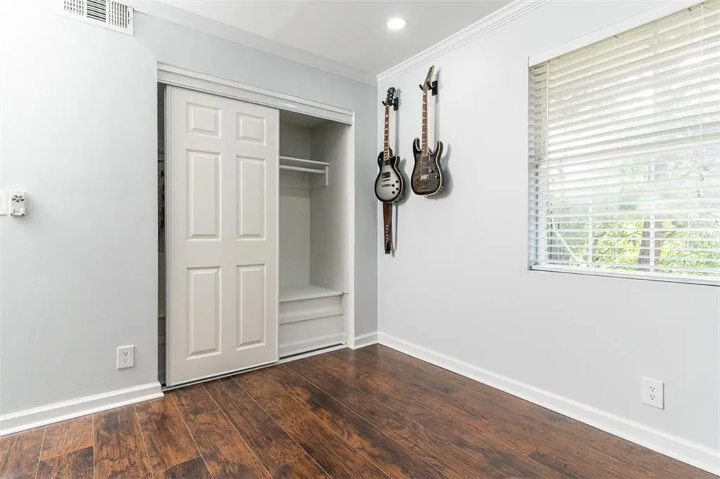 315 Hilderbrand Drive Unit C8, Sandy Springs, Georgia 30328, 2 Bedrooms Bedrooms, ,1 BathroomBathrooms,Residential,Sold,315 Hilderbrand Drive Unit C8,6753002